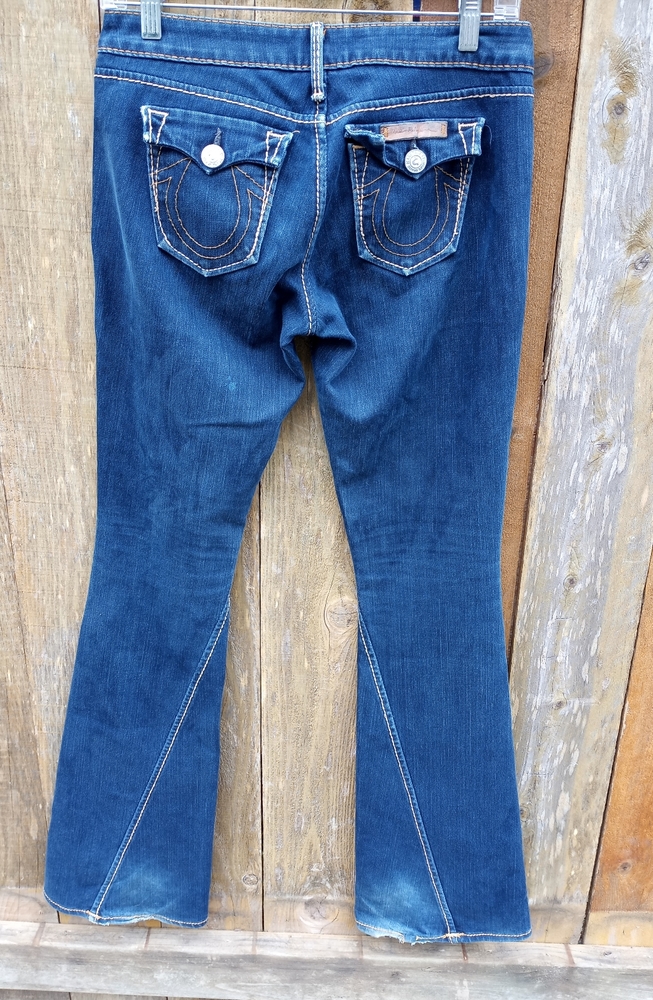 🦋 True Religion Flare Big T Flap pocke Jeans Size 26